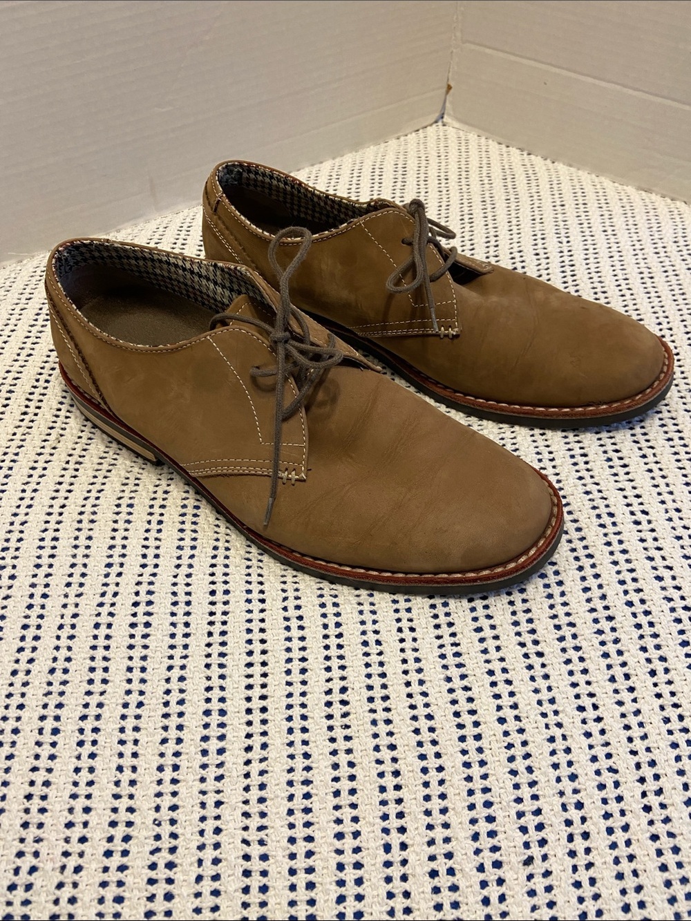 Original Penguin Waylon Oxfords light brown nubuck leather/suede upper 11.5 / 12